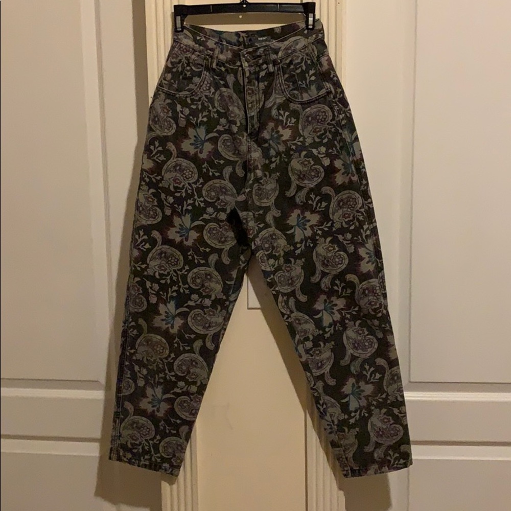 Vintage oversized high waisted jeans